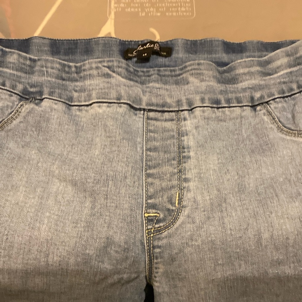Skinny jeans
